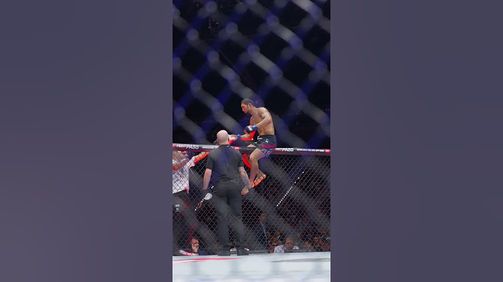 first round submission 🚨 #ufcbaku