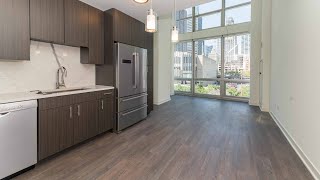 A 2-bedroom, 2-bath Streeterville townhome #403 at the new 465 North Park