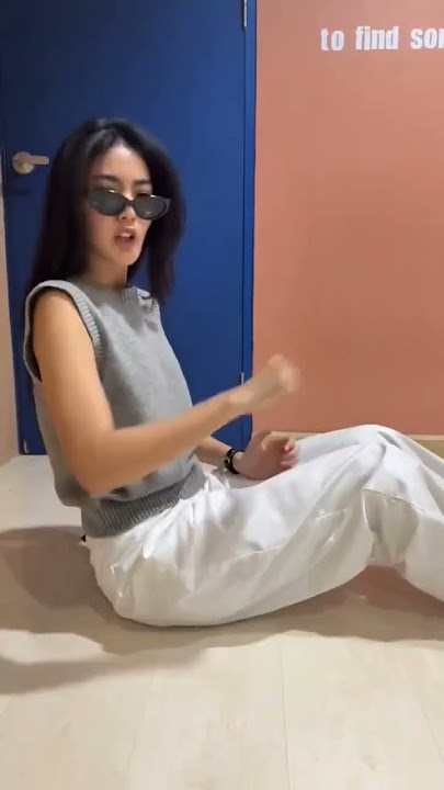 kiw kiw 🌚 #yoko #yokoapasra #fayeyoko #shorts #reels #video #edit #kpop #girl #gl #wlw #funny #love