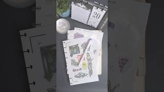 Day 20 - Total Different Vibe - Hemlock & Oak Daily