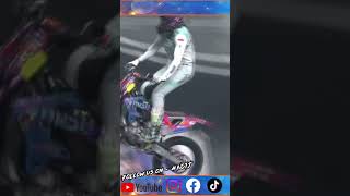 What a nice Cliffhanger! Well done Mikolaj Tempka! #notj2024 #nightofthejumps #fmx