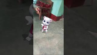 बिल्ली का डांस देखो सॉन्ग पे  #short #viral #real