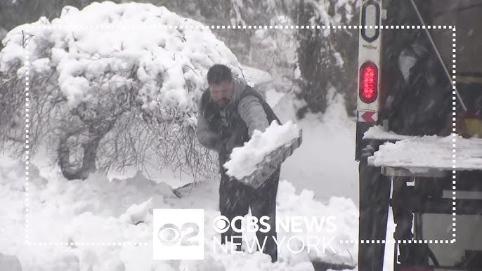 Shovels Plows Out Across Long Island