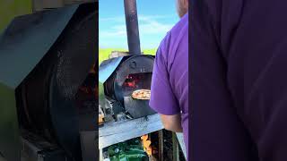 Working my Wood Fired Barrel Pizza Oven #pizza #pizzachef #outdoorcooking #pizzanapoletana #diy