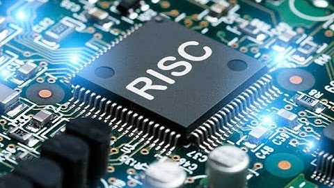 What is the RISC (Reduced Instruction Set Computing) computer architecture?