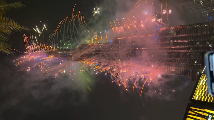 New Year's 2025: Dubai puts on stunning fireworks show at the Burj Khalifa