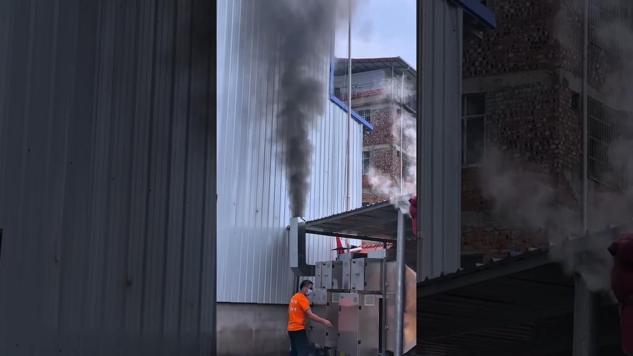 How thick black smoke biomass boiler