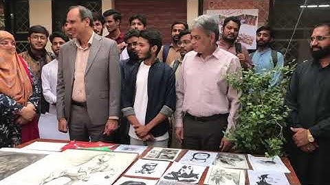 Prof. Dr. Tahir Sultan, Vice Chancellor with students and faculty @multannewspk @pec @cmpunjab