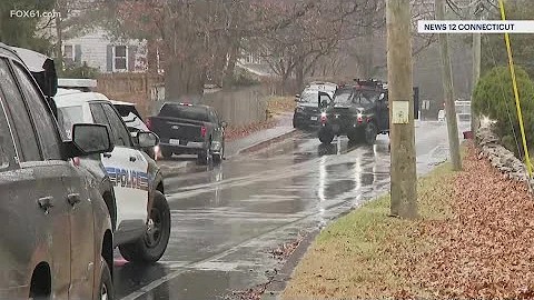 Suspect dies by apparent self-inflicted gunshot wound after standoff, shootout in Stamford: Police