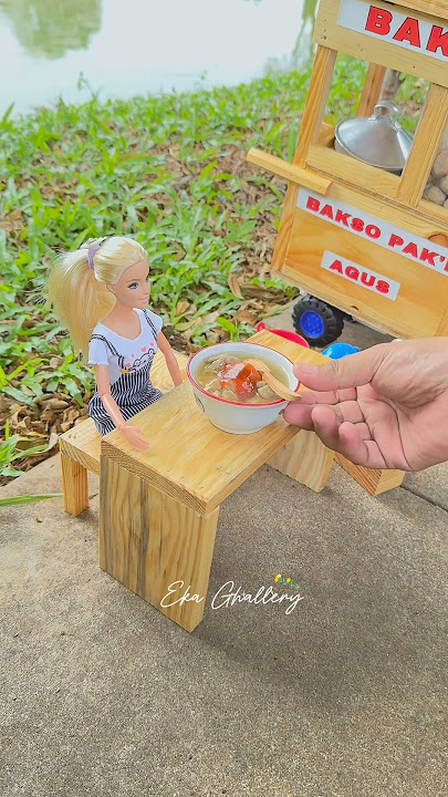 Agus jualan bakso #barbiejowo #shorts