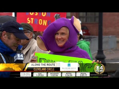 Woman Stays Warm At Boston Marathon With Teletubbies Costume