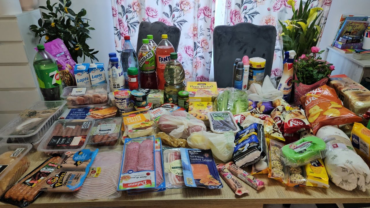 Cumparaturi alimentare Lidl cu preturile afisate-900 lei