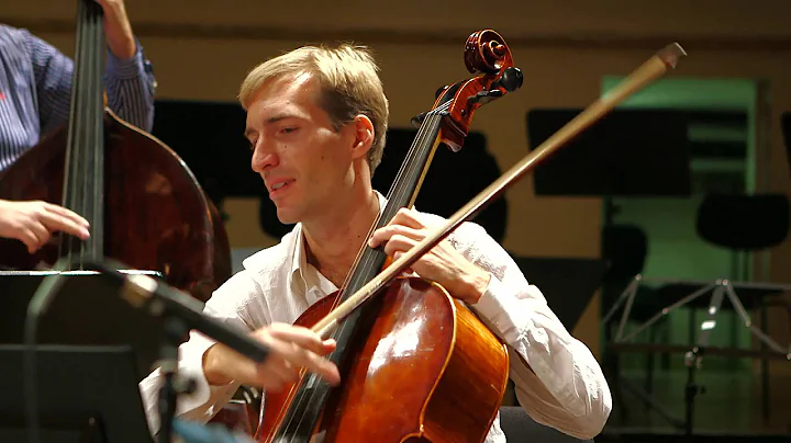 The Philharmonics play the Pink Panther on Sarahs ...