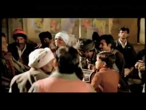 mehngai dayain khaye jaat hai