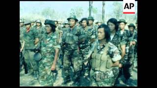 SYND 22 2 81 KHMERS SERAI TRAINING