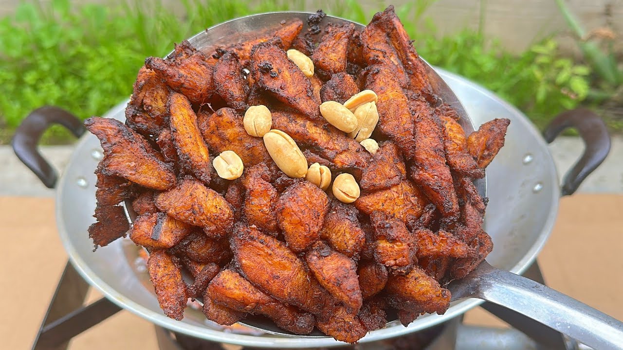 Самый популярный рецепт ганских пряных жареных бананов / как приготовить настоящий ганский келевеле