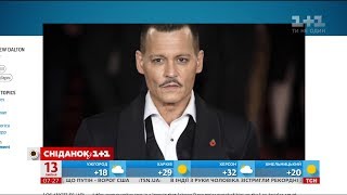 Джонні Депп побив члена знімальної групи Джонні Депп побив члена знімальної групи