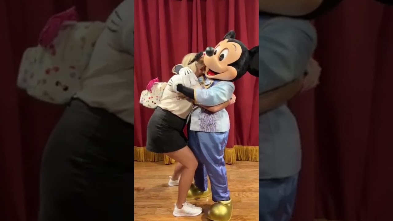Let S Hug Mickey Youtube