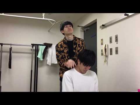 「意味ないマッサージする美容師」