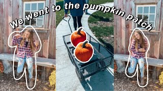 Cozy Fall Vlog: Pumpkin Patch + Haunted House | Olivia Marie