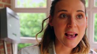 Frederike Migom op de set van 'Binti'