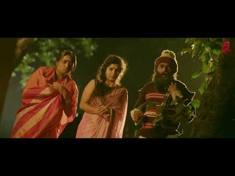 यज्ञ करके भूत भगाने की कोससिह चल रहा हैं | Horror Scene In Hindi