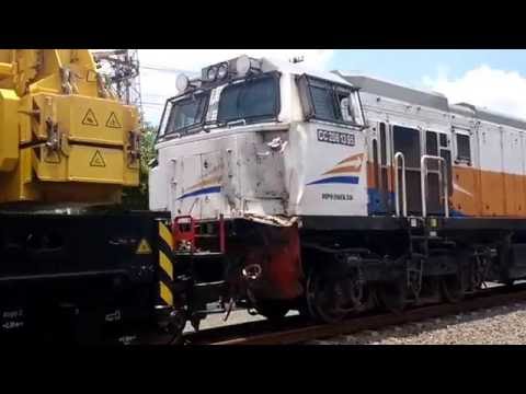 Thumbnail for KLB Crane Evakuasi Lok Malabar Anjlok Tabrak Truck BEGO Di Karangayar
