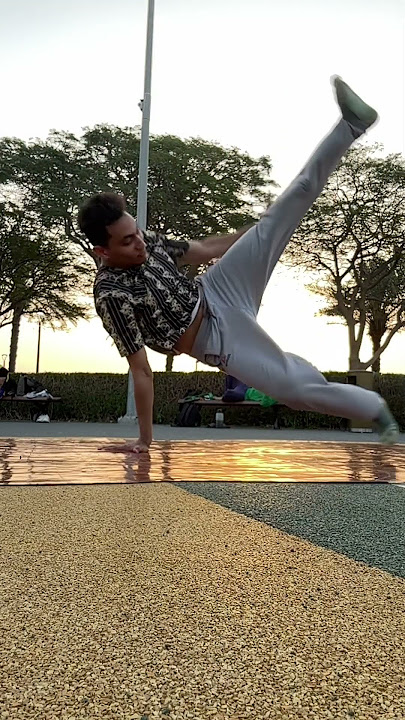 Flares aka tomas bboy slow motion #bboying #slowed #flare #breakdance #slowmotion #highlights