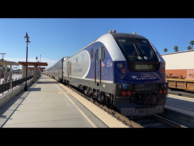 Amtrak Pacific Surfliner 765 Meets 770 at Glendale Station (July