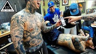 【突撃取材】ロサンゼルスのガチのローライダーとチカーノが集まるタトゥースタジオがヤバすぎた LOS ANGELES UNDER THE GUN TATTOO [1287]