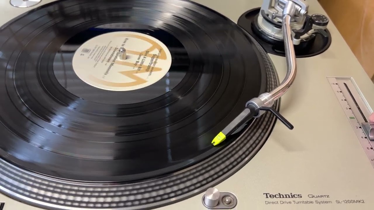 Technics SL 1200MK2 Direct Drive Turntable w: Ortofon Concorde S