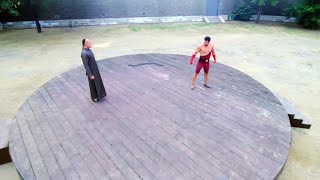 [Kung Fu Movie] Russian strongman  got too arrogant, prompting Kung Fu Master Huo to challenge him
