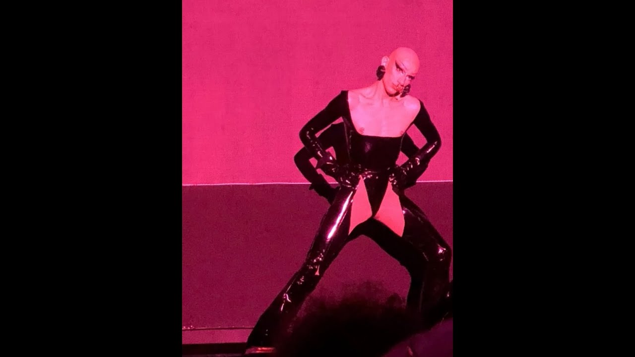 Vergine Santa Frida (Lip Sync) Dina Gad - Crack the Whip (Second Version)