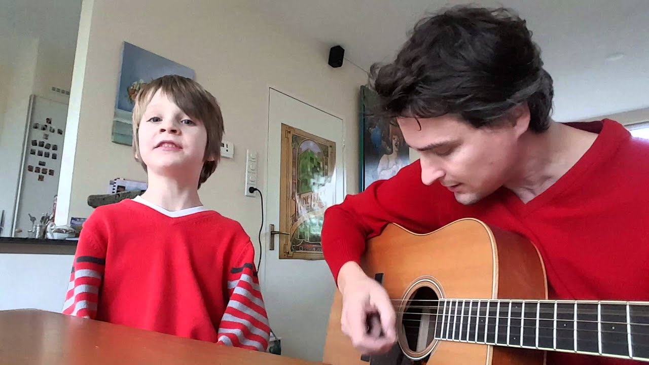 Dante zingt dag ster kleine ster - YouTube