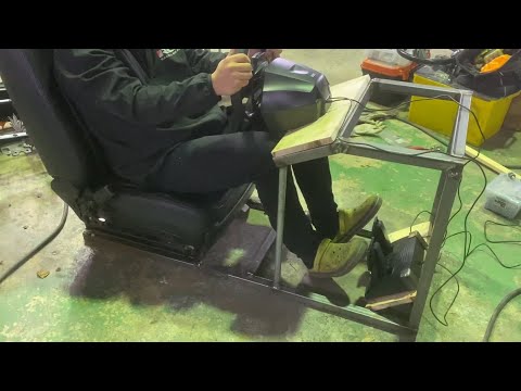 ハンコン台作る - YouTube