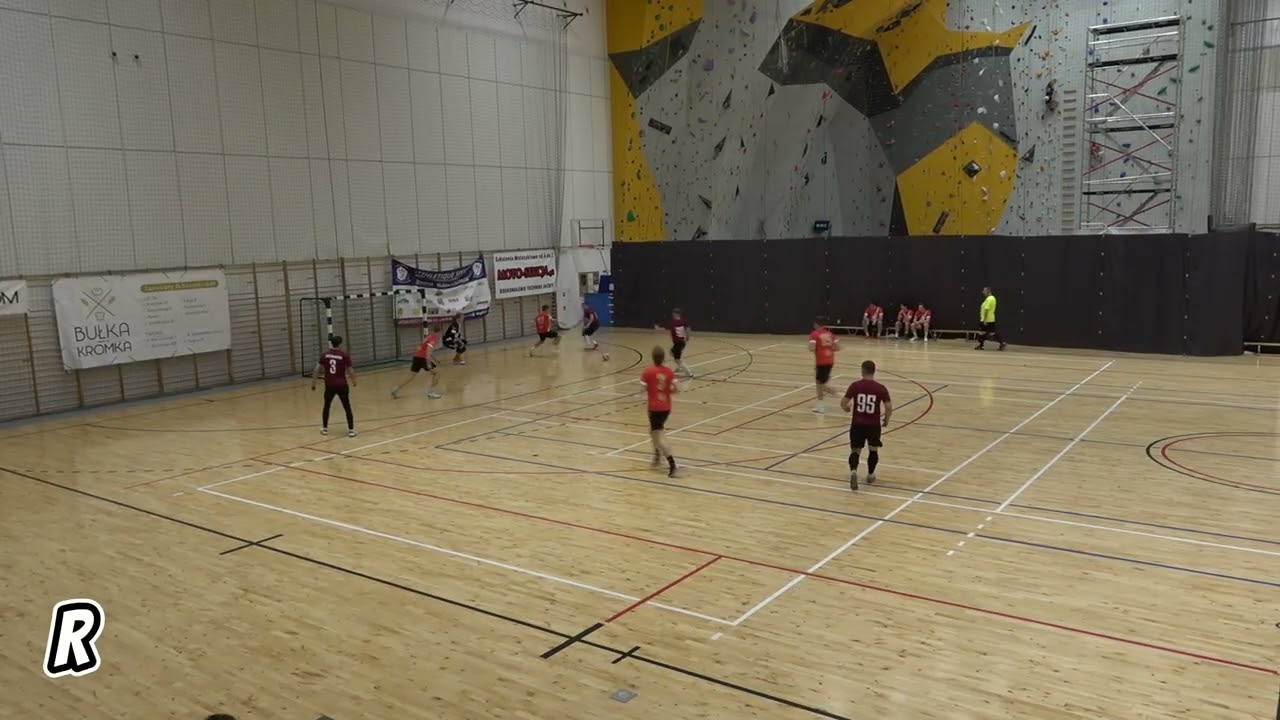 sportBUSpl - ProHouse Git Team /skrót meczu/