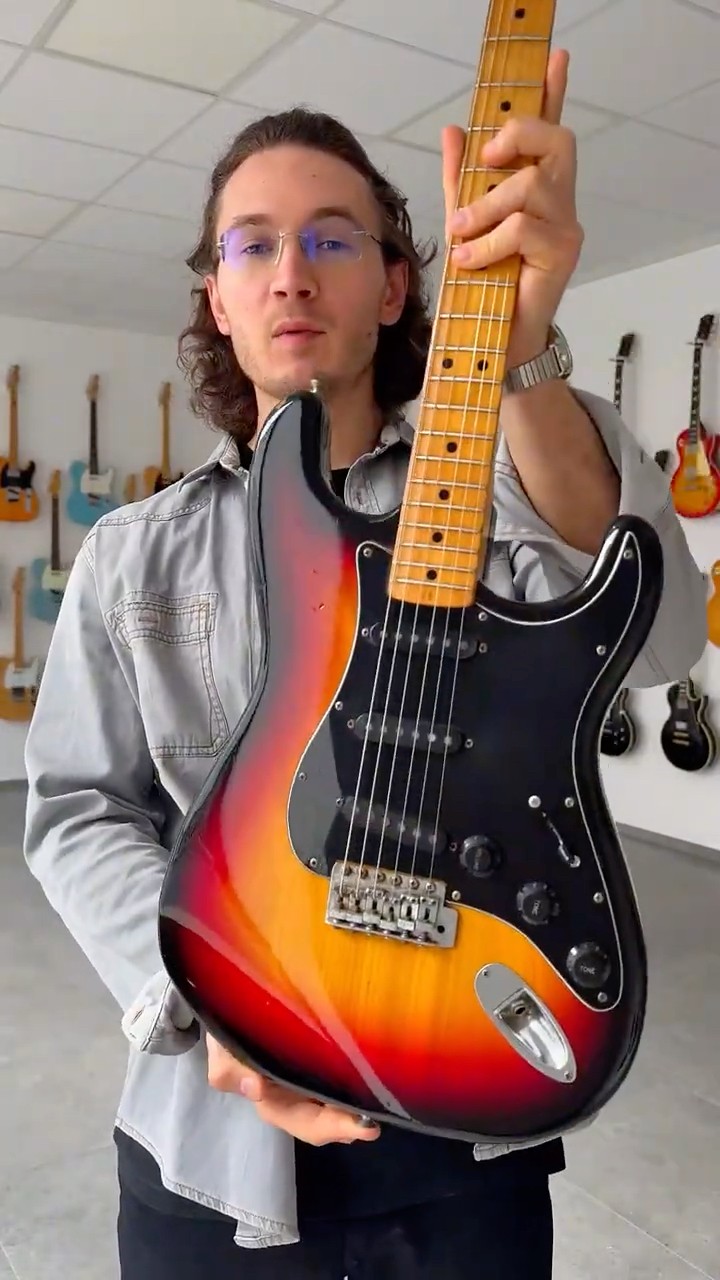 Tokai Silver Star SS-48 Stratocaster 1980 - Sunburst - YouTube