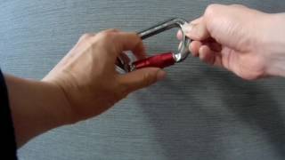 オートロックカラビナ