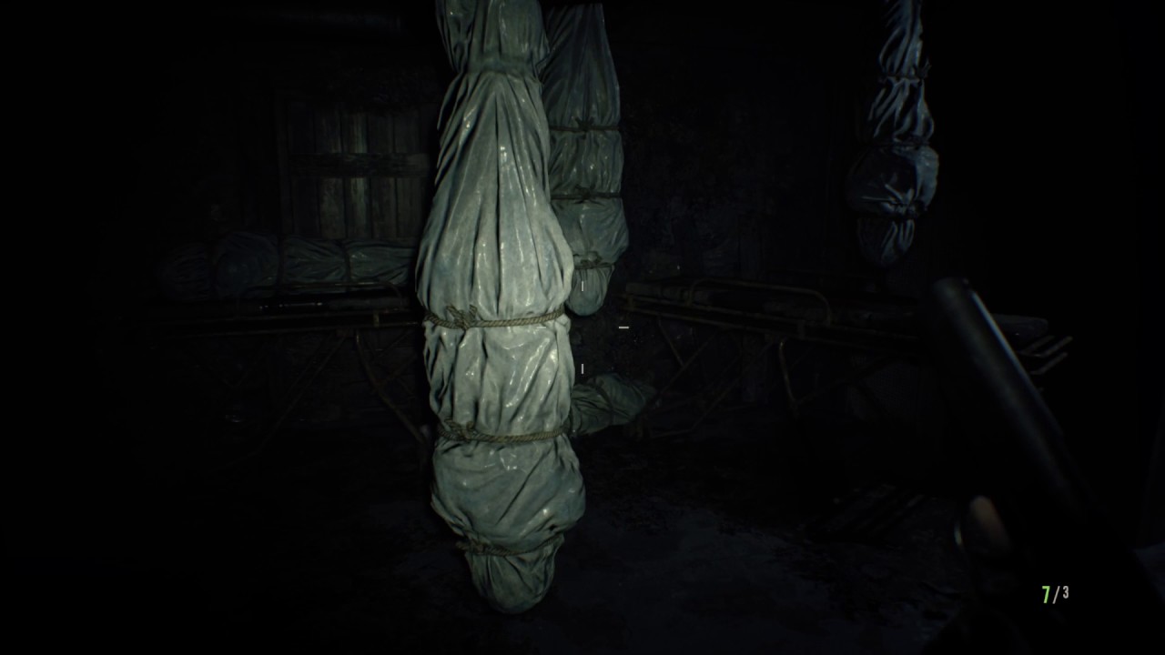 Resident Evil 7 Midnight Version: Lets Kill the Molded Monster!!!!