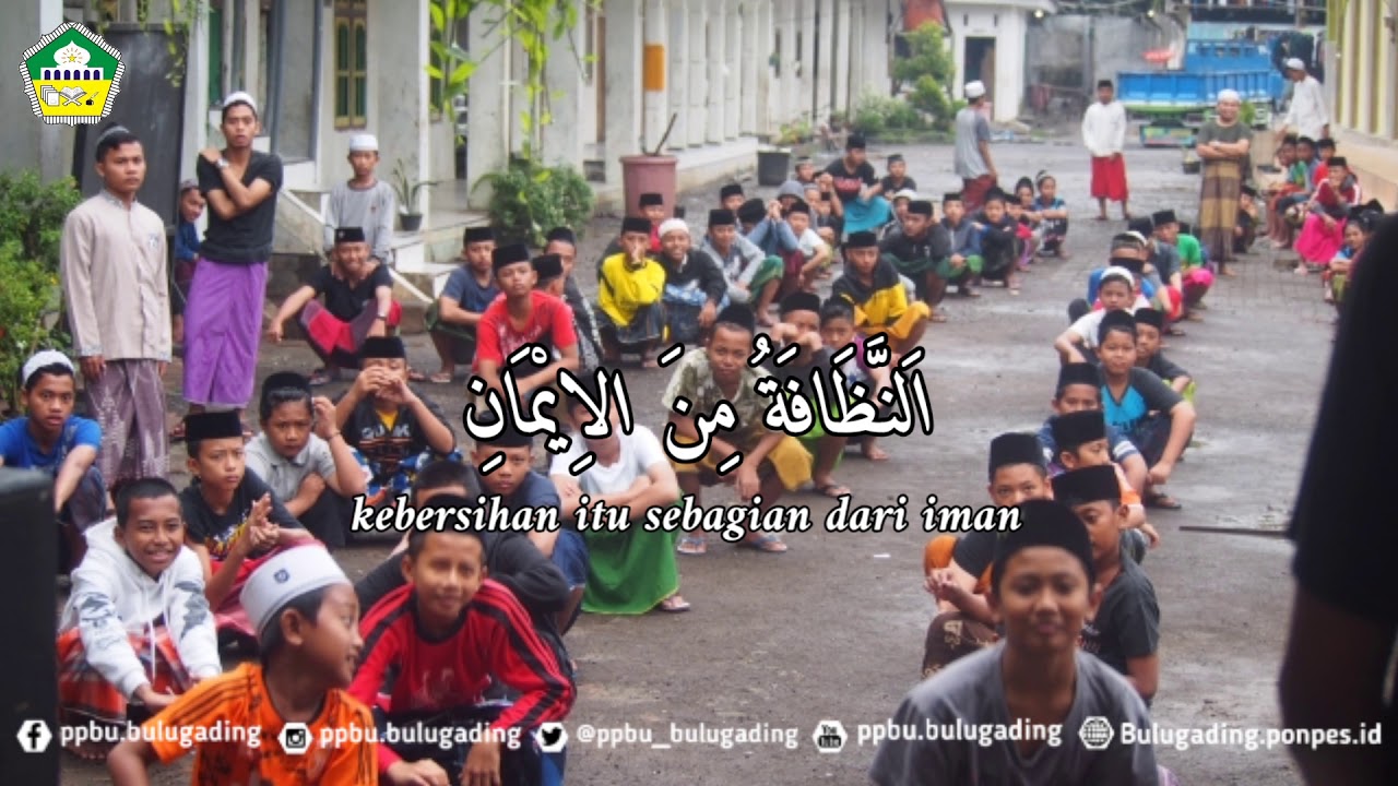 Kegiatan *Jum'at bersih dan sehat*