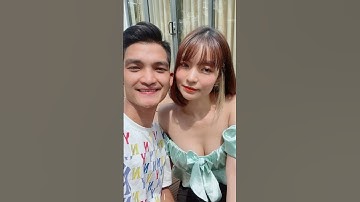 DIỄN VIÊN MẠC VĂN KHOA CÓ NGƯỜI VỢ XINH ĐẸP LỚN HƠN 3 TUỔI