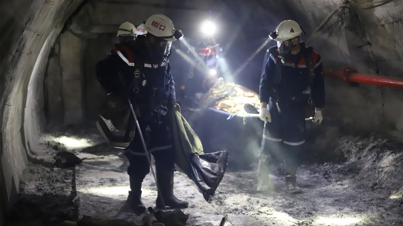 Один человек погиб при обвале на шахте в Свердловской области