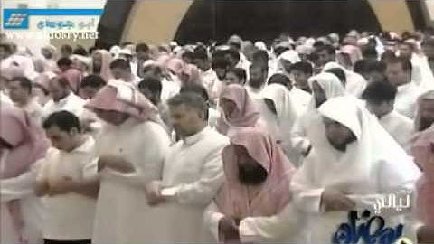 آيات التفكر خاشعة جداً ليلة 7 رمضان 1433هـ ياسر الدوسري