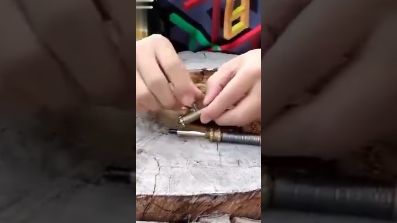 Tactical Pen Attack Pen Titanium Alloy Self-defense Broken Window Self-defense Gun Plug Pen Button