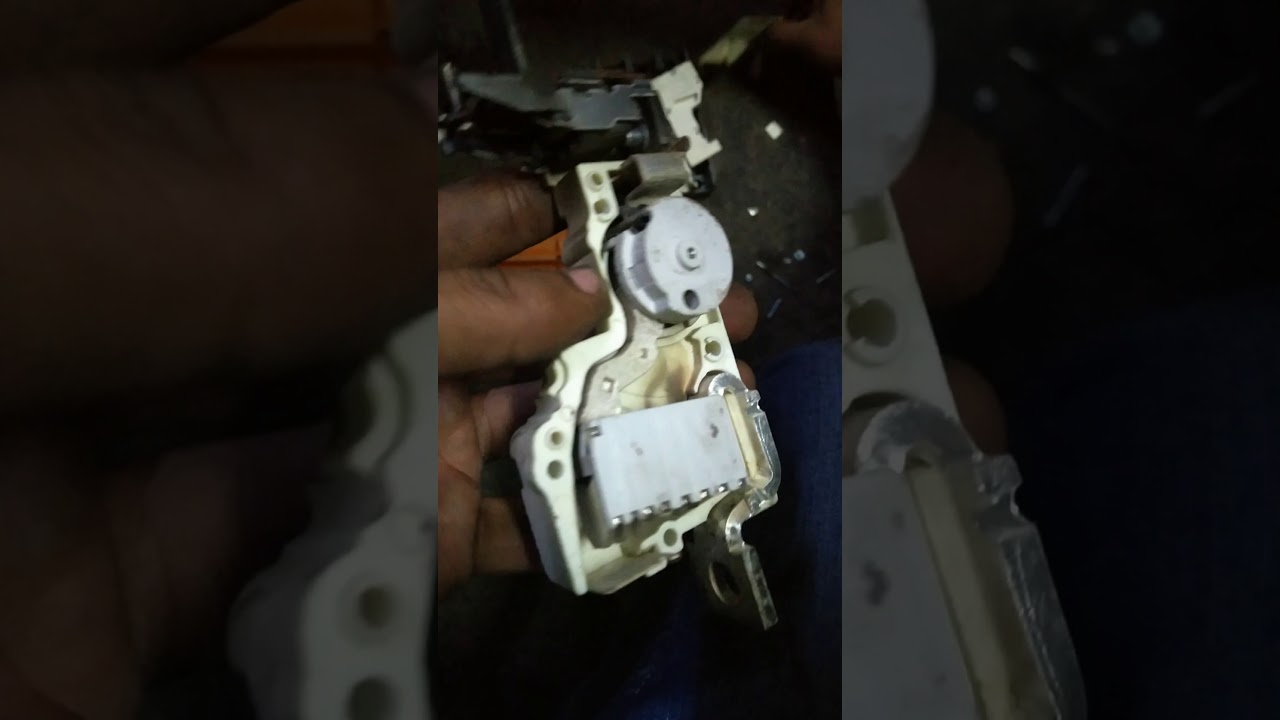 MCCB Internal Parts.