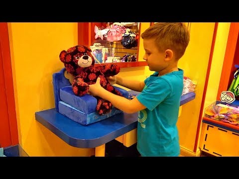 VLOG Build-a-Bear Workshop Диана и Рома делают игрушки