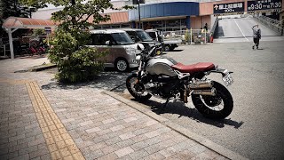 バイクは四輪車駐車マスに停められないのか？問題の答え