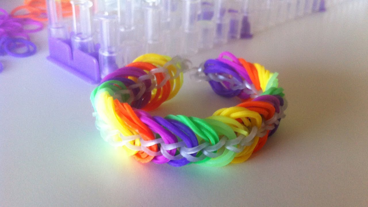 pulseiras-de-el-sticos-rainbow-loom-como-fazer-uma-pulseira-triple