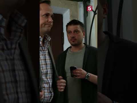 Как заполучить отпечатки пальцев #пятыйканал #юмор #приколы #лучшиефильмы #детектив #кино