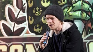 ALFIE ALLEN ( Game of Thrones) Comic Con France 30 MARS 2024